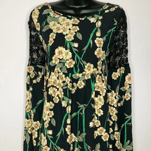 NWT Sage Baby Doll Bell Arm Floral Dress Sz: L